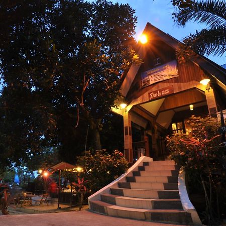 Shari La Island Resort Kampong Pasir Hantu 외부 사진